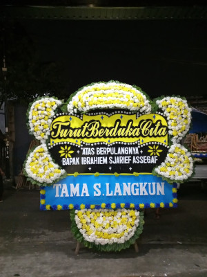 Papan Bunga Duka di Kemang Manis